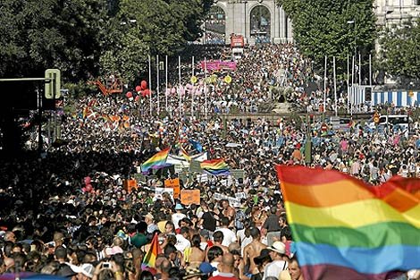 Telemadrid dice 'NO' al Orgullo Gay