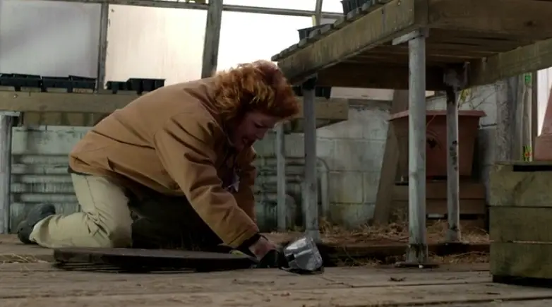 red 2x06